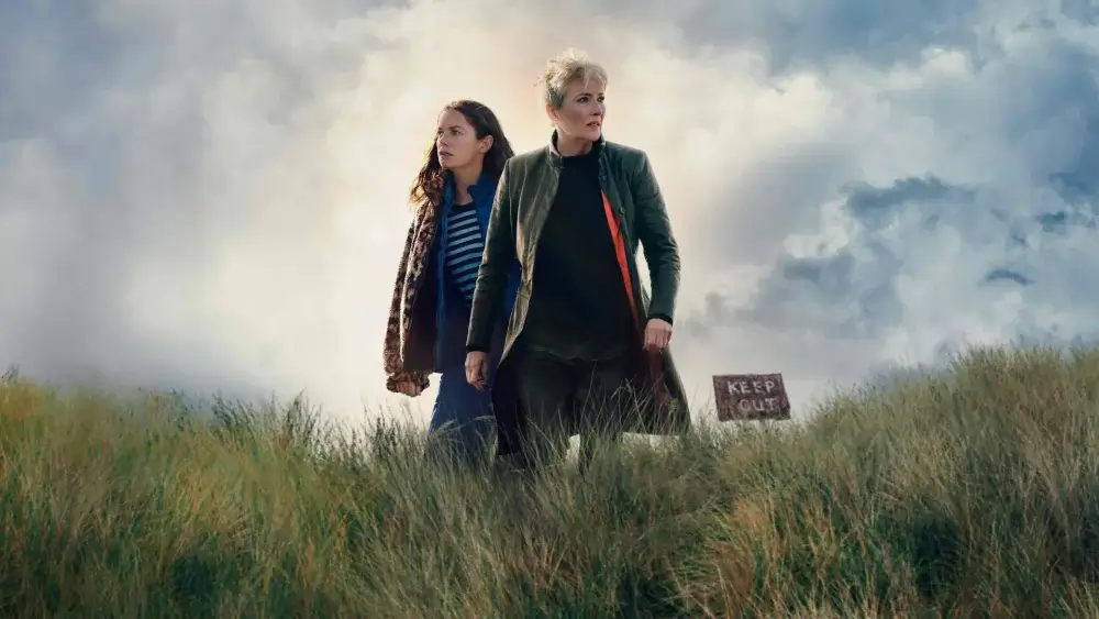 Вниз по дороге к кладбищу 2 сезон: последние новости о продолжении мистического триллера